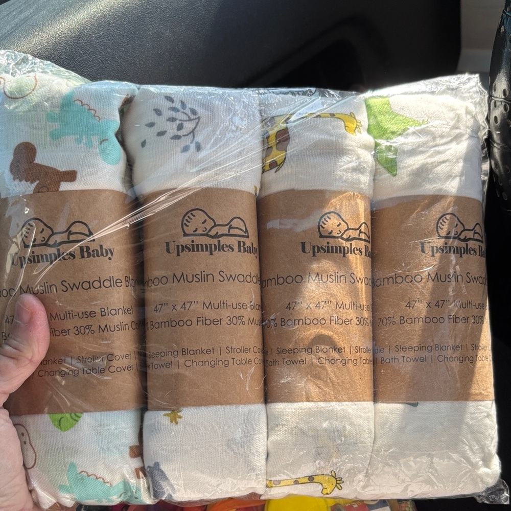Simple Bamboo Muslin Swaddle Blankets